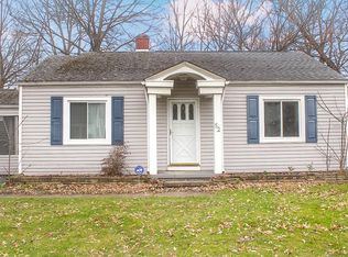 62 Canton Rd, Akron, OH 44312