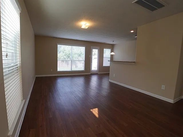 15458 Bammel Oaks Ct — Photo 4