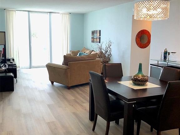 4th image of 3901 S Ocean Dr APT 4H