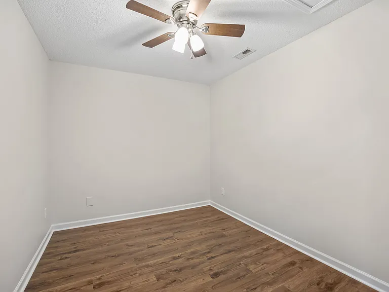 174 Park Place Dr #174 — Photo 11