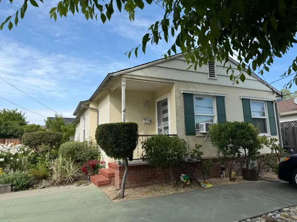 1500 Jasmine St, San Mateo, CA 94402