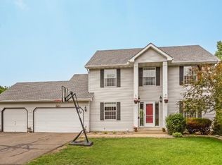 7587 Cahill Ct, Inver Grove Heights, MN 55076