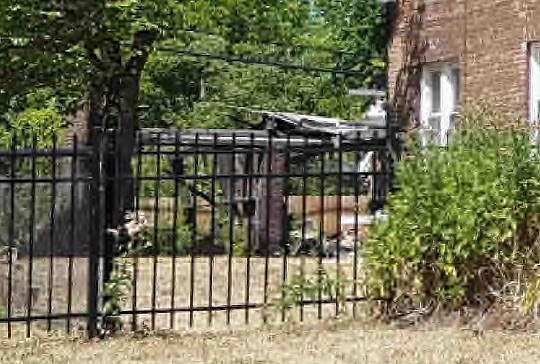 4th image of 3432 E 149th St