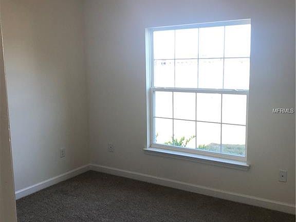 4th image of 327 Ferrara Ct