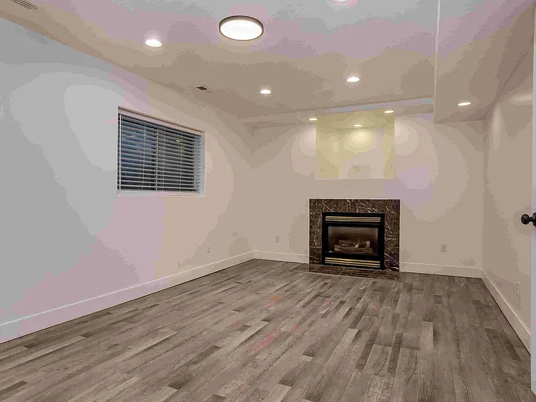 5794 W Corentine Cir — Photo 6