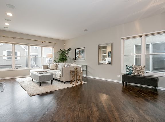 4th image of 1808 W Diversey Pkwy APT I