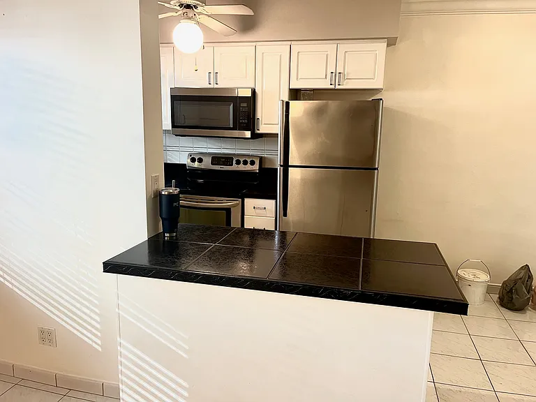 2121 N Ocean Blvd #10 — Photo 10