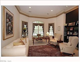 4th image of 2681 Wimbledon Point Dr