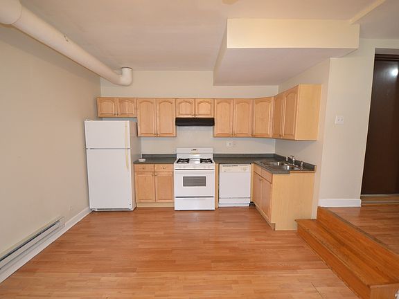 5th image of 4400 N Winchester Ave #440-4412