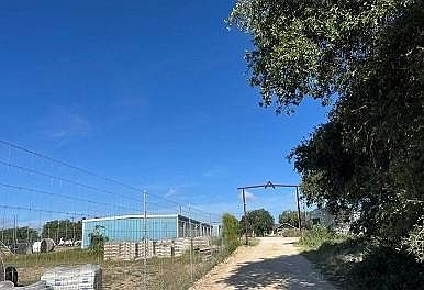 4th image of 75 Windsong Ln
