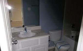 5th image of 2110 Sabine Ct
