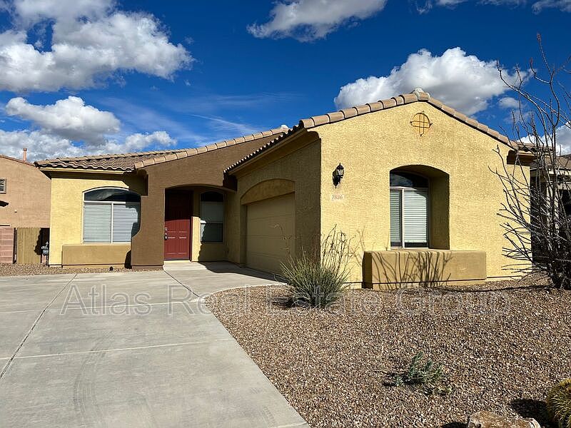 1st image of 7826 W Sourwood Ct