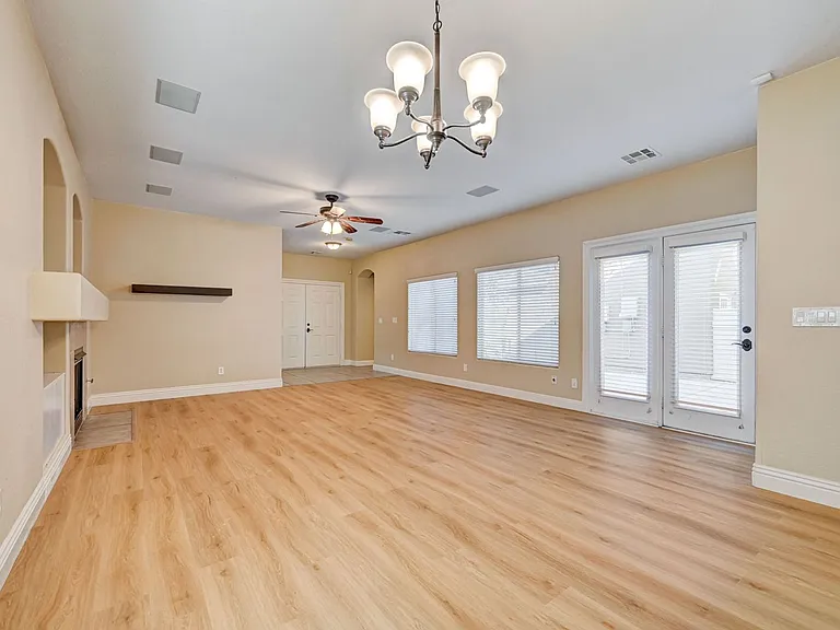8365 Teton Crest Pl — Photo 7
