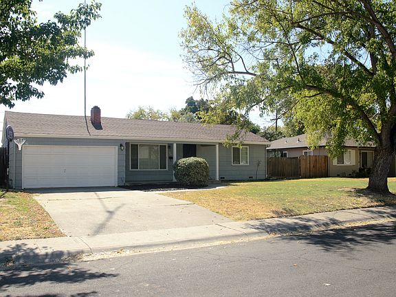 2nd image of 1616 W Sheridan Way