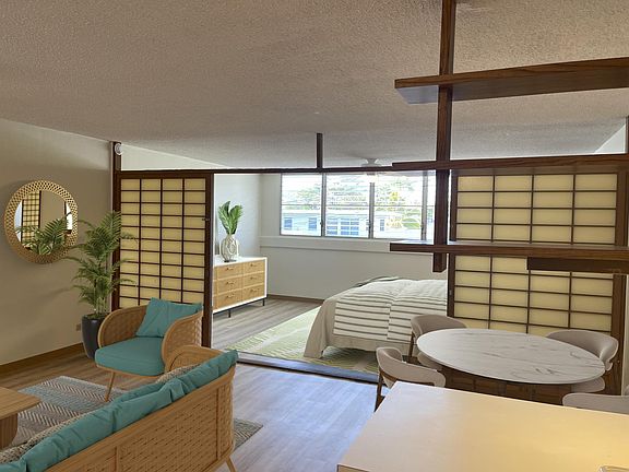 2nd image of 48 Maluniu Ave APT 2