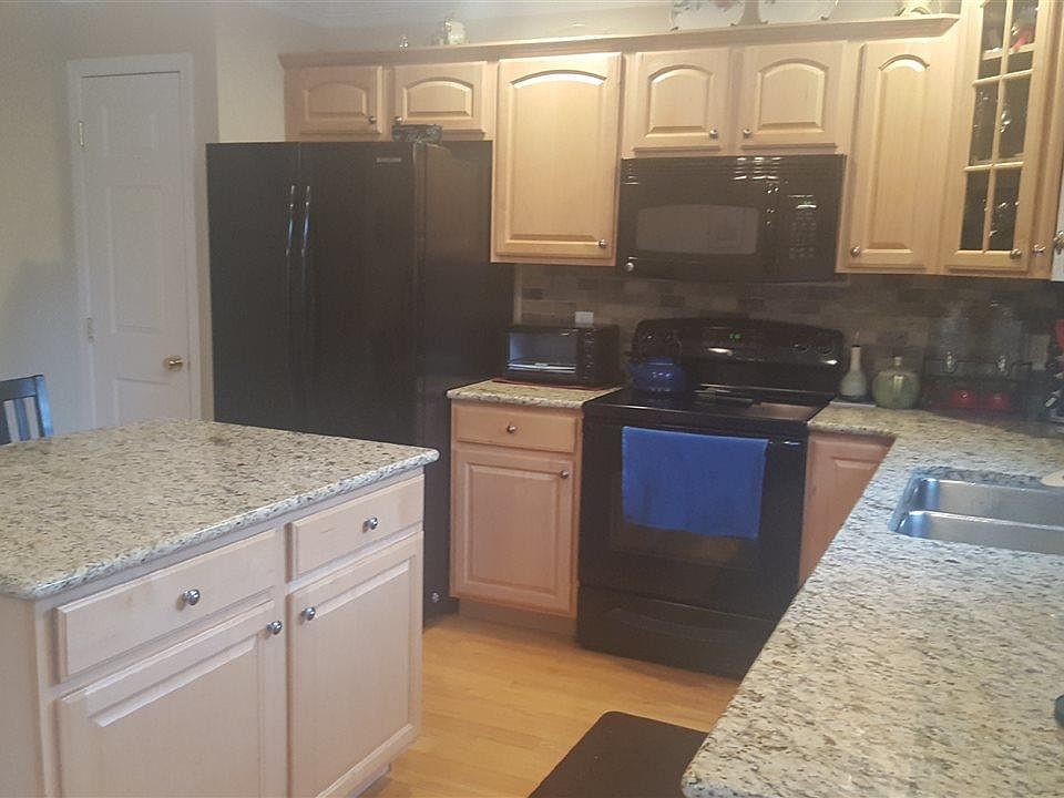 326 Weatherstone Dr New Cumberland PA Zillow