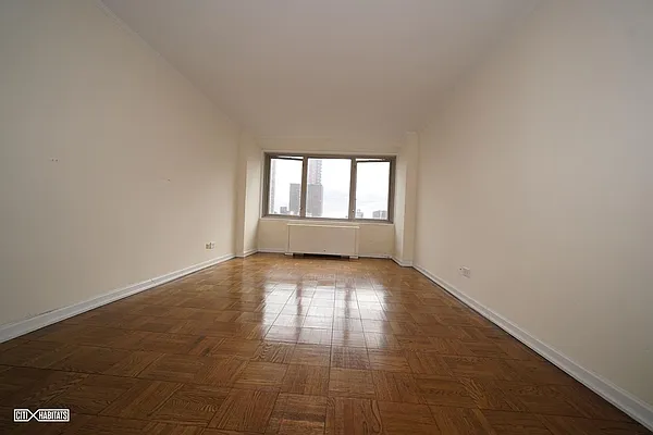 Rented by Citi Habitats | media 22