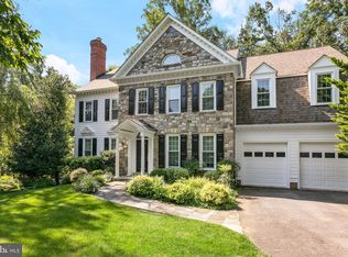 8316 Comanche Ct, Bethesda, MD 20817