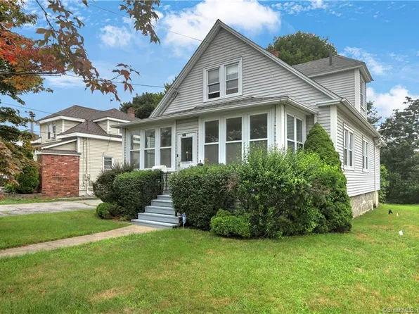 1326 Sylvan Avenue, Bridgeport, CT 06606