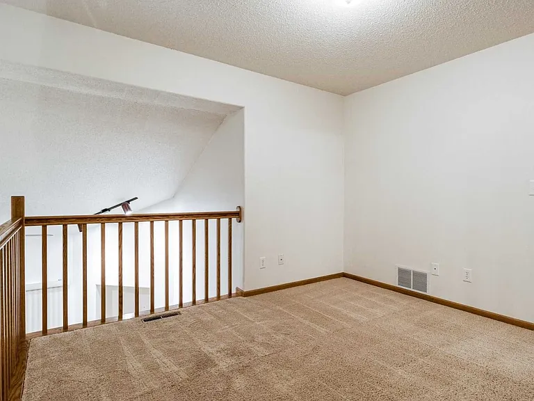 Beaver Creek Townhomes — Photo 17