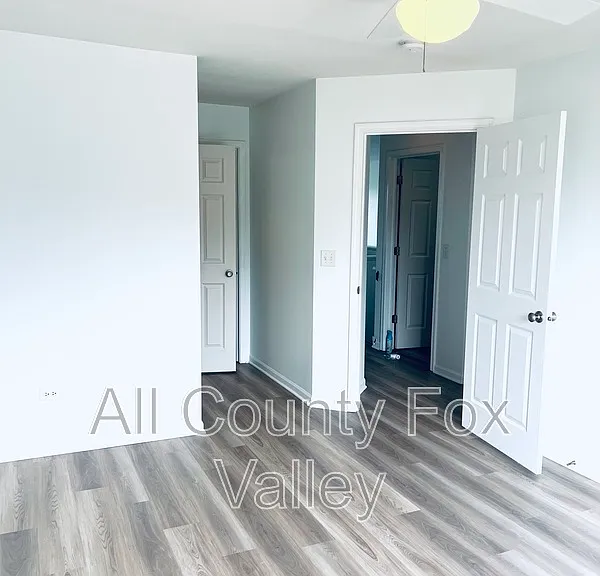 503 S Lakeside Ct — Photo 13