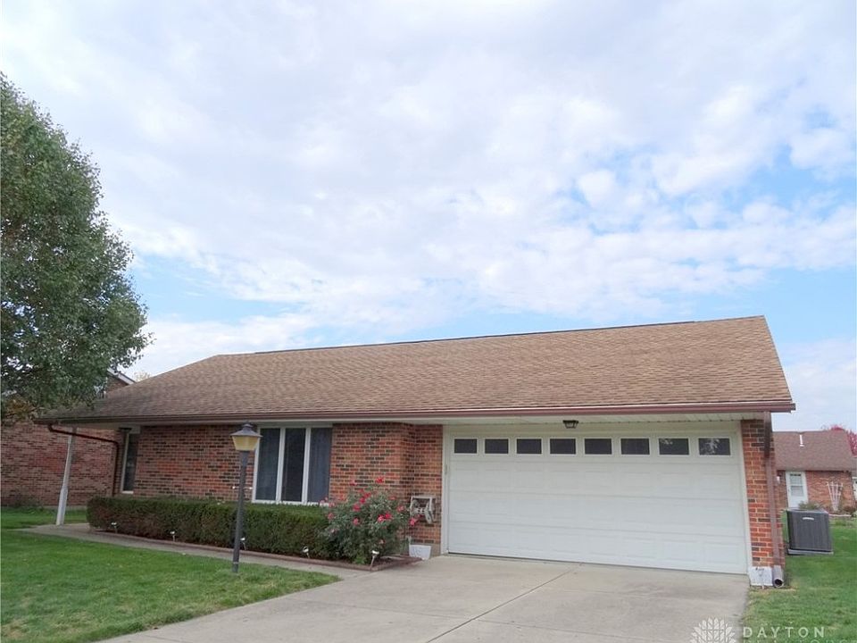 1st image of 1222 Waterbury Pl