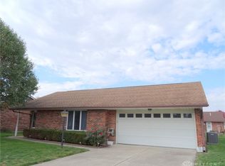 1222 Waterbury Pl, Troy, OH 45373
