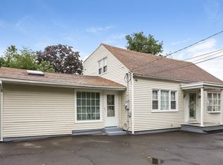 732 Huntington Tpke, Bridgeport, CT 06610