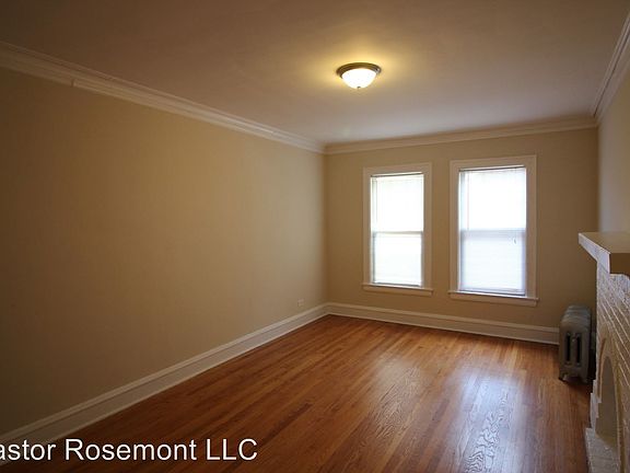 5th image of 2343 W Rosemont Ave #3