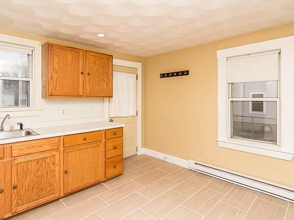 5th image of 9 E Bacon St #0
