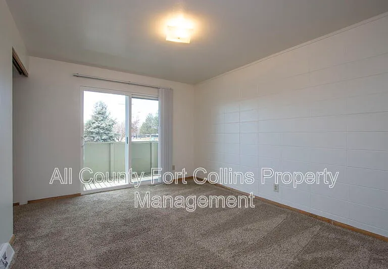 1408 S Douty Ave #1 — Photo 10