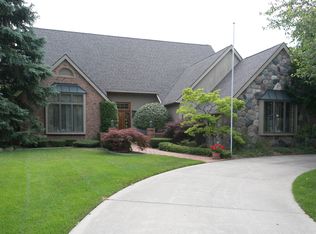 13959 Covington Dr, Plymouth, MI 48170