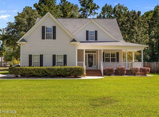 101 E Pointe Rd, Rocky Point, NC 28457