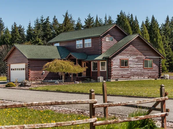 1688 Finn Hall Road, Port Angeles, WA 98362