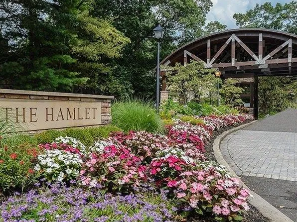 329 Doral Court #329, Jericho, NY 11753