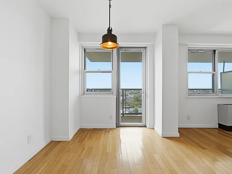 6600 Boulevard East #22F — Photo 10