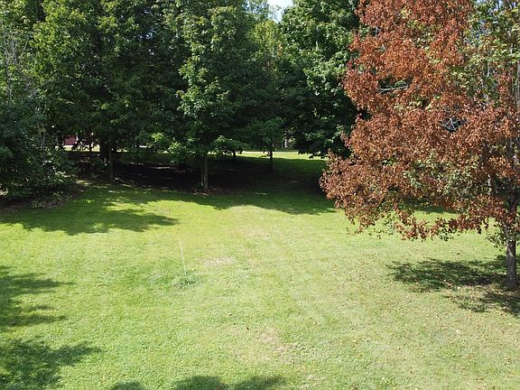 3rd image of 365th St