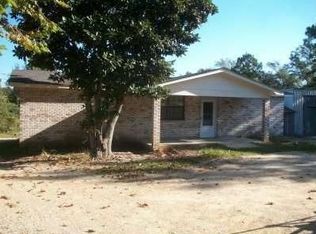 15032 McGuire Dr, Saucier, MS 39574