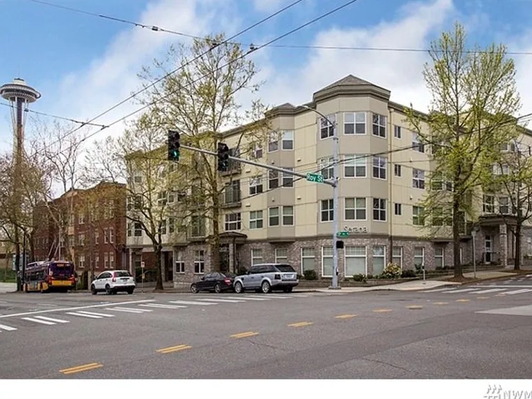 621 5th Ave N #208 — Photo 11