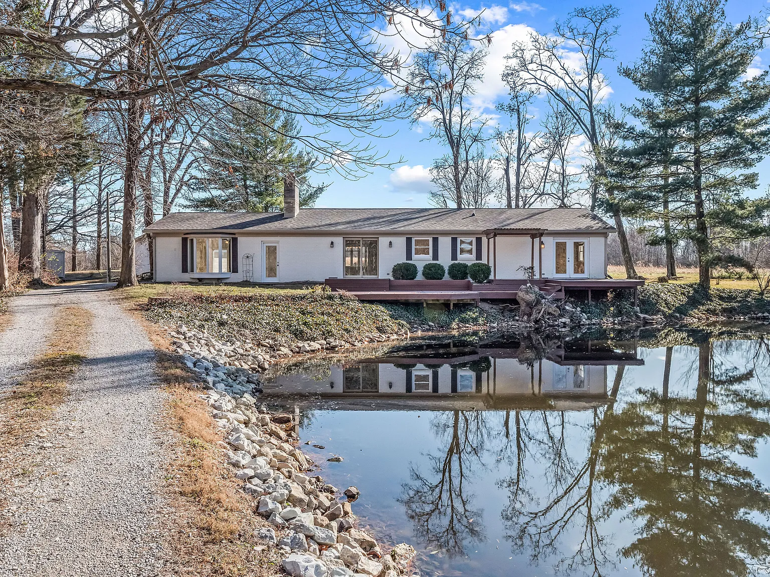535 E State Road 42 photo 1
