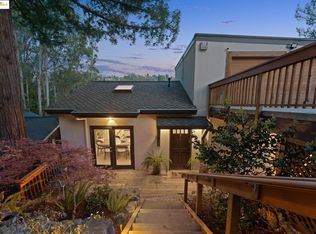 6166 Valley View Rd, Oakland, CA 94611