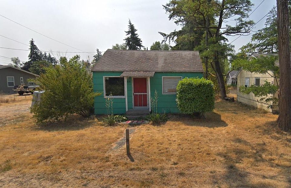 1st image of 406 136th St E