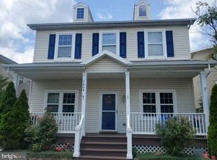 7404 Mulberry Grove Dr, Elkridge, MD 21075