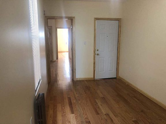 3rd image of 4611 30th Ave APT 3R