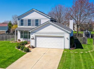 2232 Briar Hill Dr, Schaumburg, IL 60194