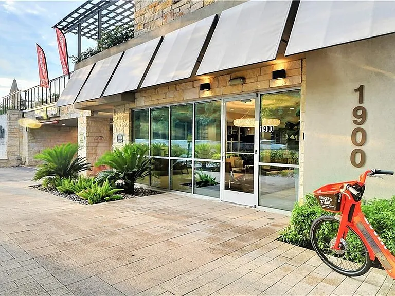 1900 Barton Springs Rd #3048 — Photo 33