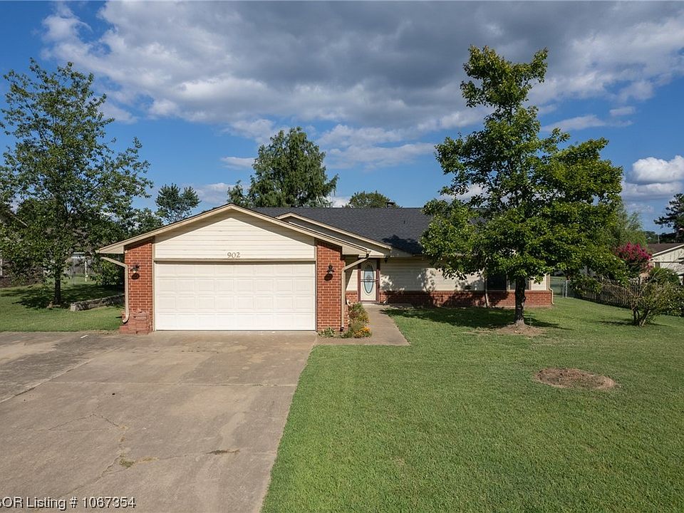 902 3rd Ter, Barling, AR 72923 MLS 1067354 Zillow