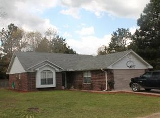 951 Belpine Loop, Broken Bow, OK 74728