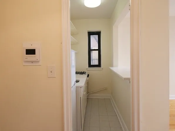 70 Clark Street image 19 of 46