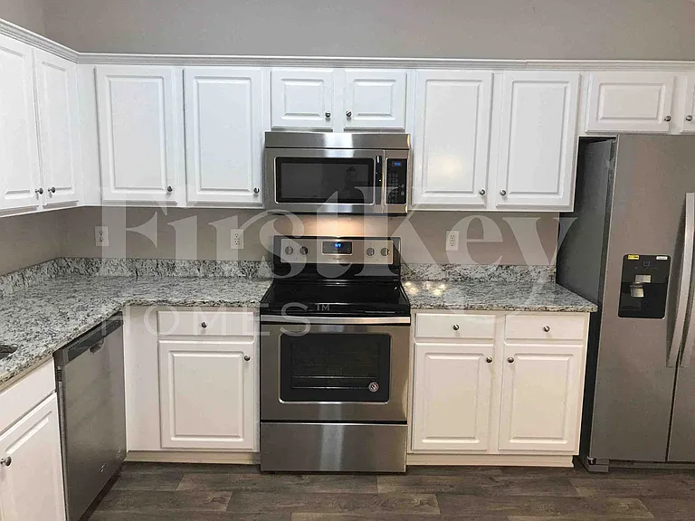 2024 Summit Ridge Ln — Photo 6